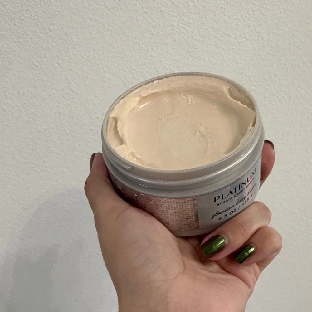 Bath & Body Works Platinum Glowtion Body Butter - Silver Holographic - Picture 5 of 6